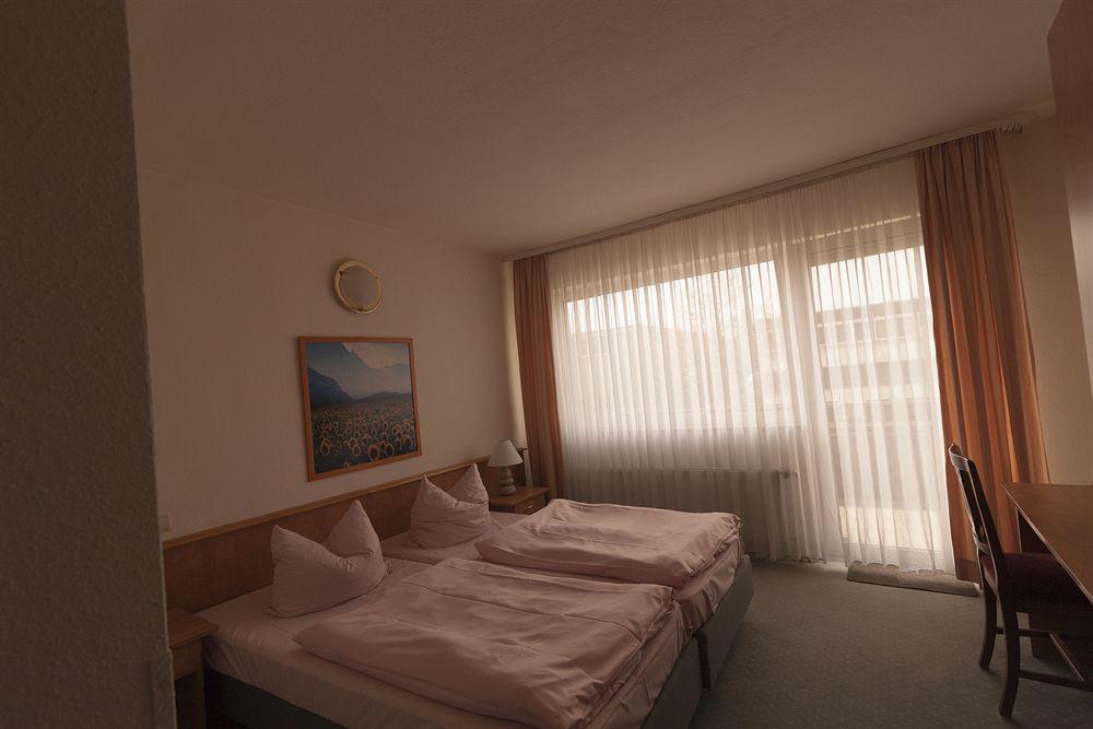 G & L Hotel ドルトムント エクステリア 写真