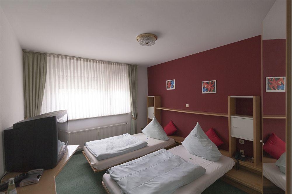 G & L Hotel ドルトムント エクステリア 写真