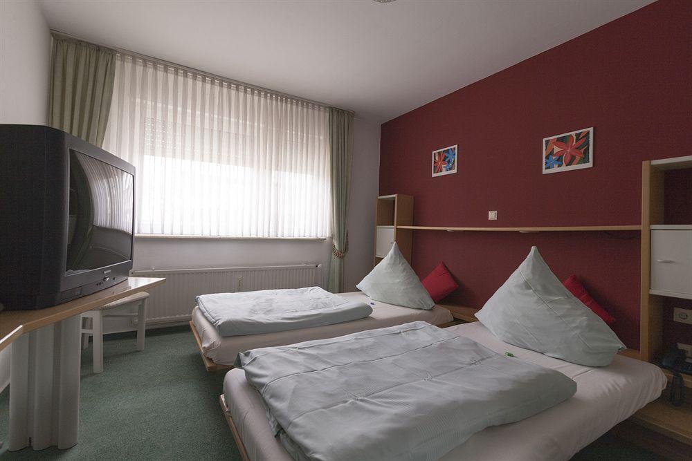 G & L Hotel ドルトムント エクステリア 写真